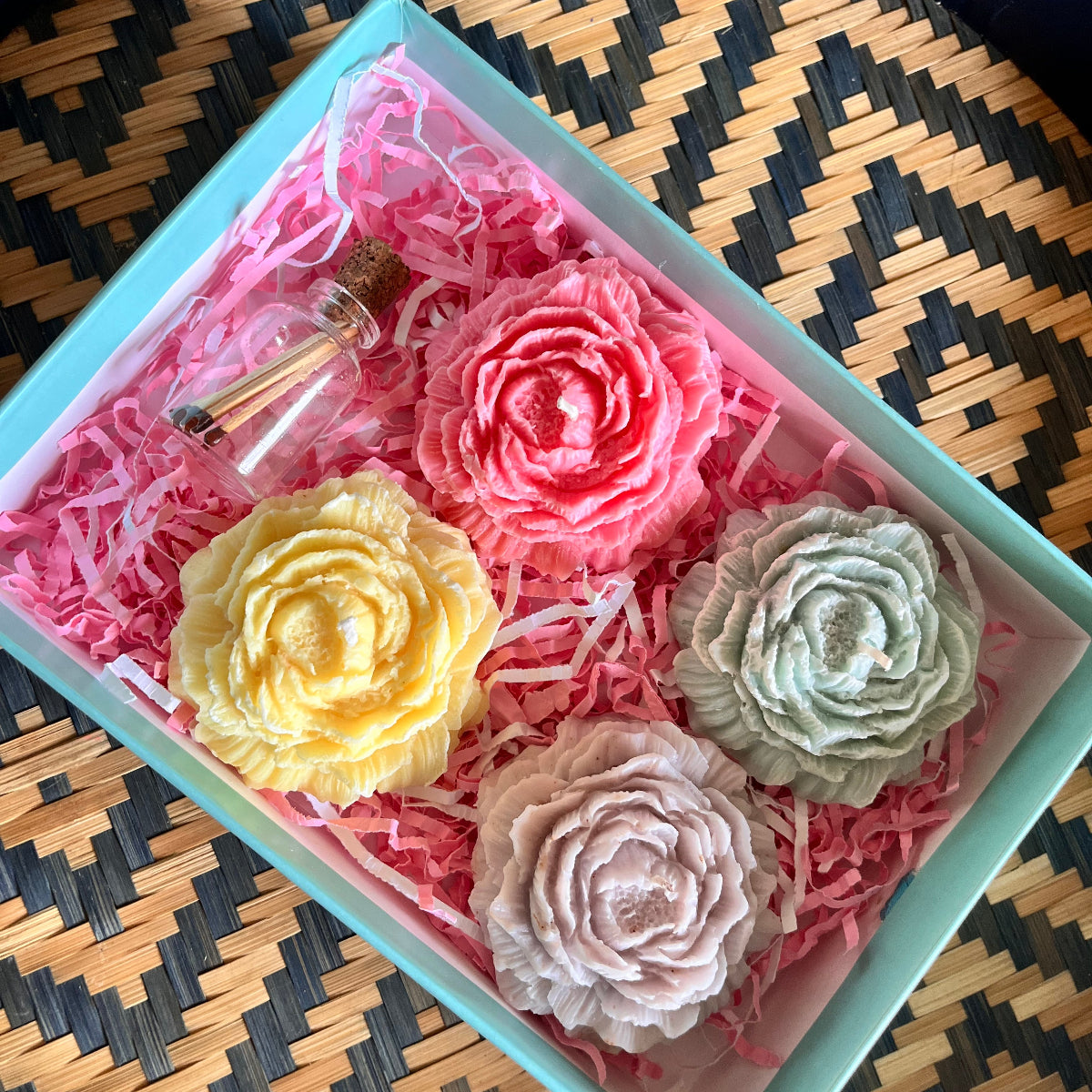 Gift Set of 4 Peony Candles